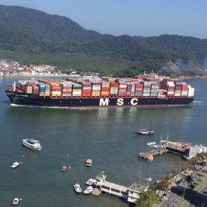 Barco Pierde Contenedores de Exportación en España